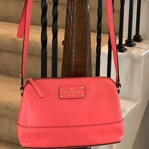 Kate Spade Coral cross body purse.